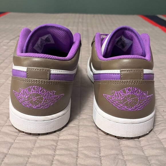 Men's Purple and White Sneakers - Picture 3 of 5